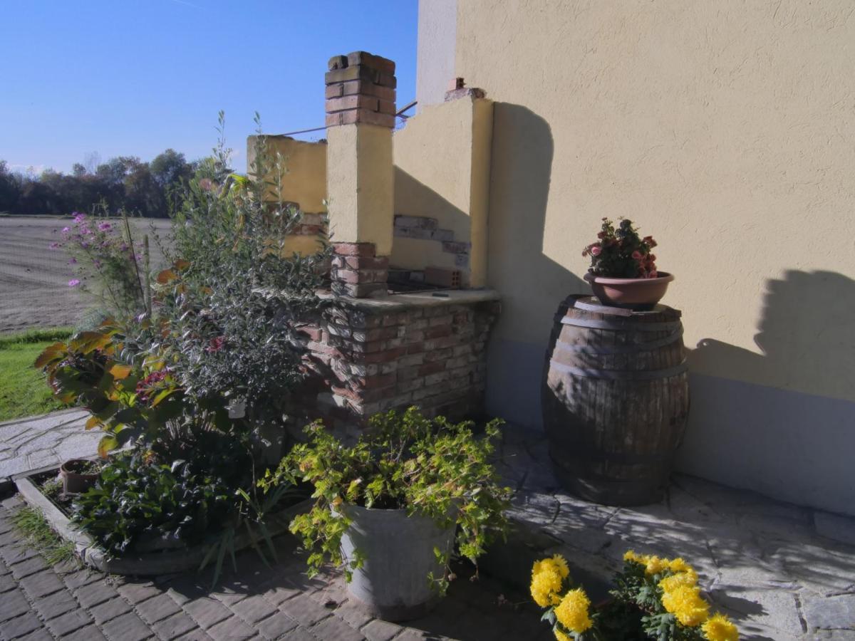 B&B A Casa Di Rosa Caselle Torinese Exterior foto